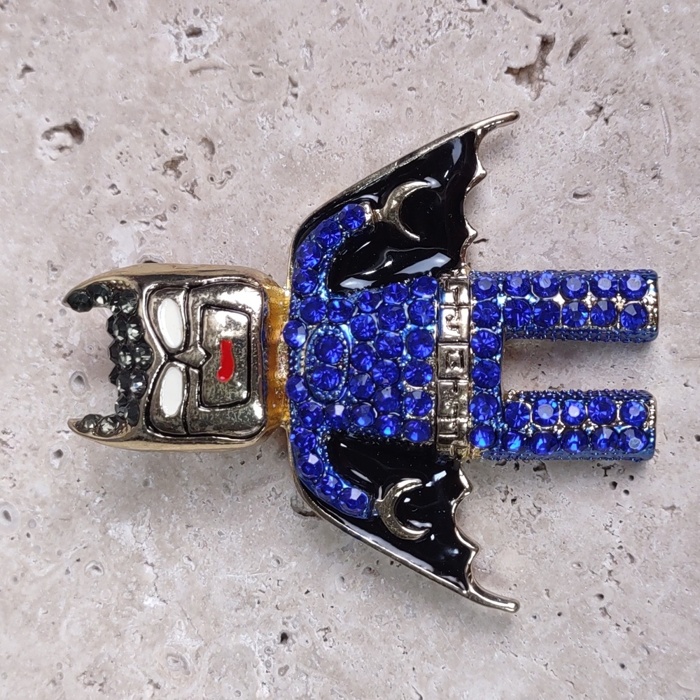 Crystal Studded Batman Brooch/Pendant